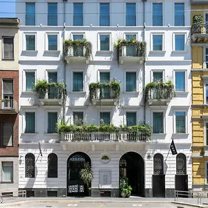 Hotel Senato, Milán